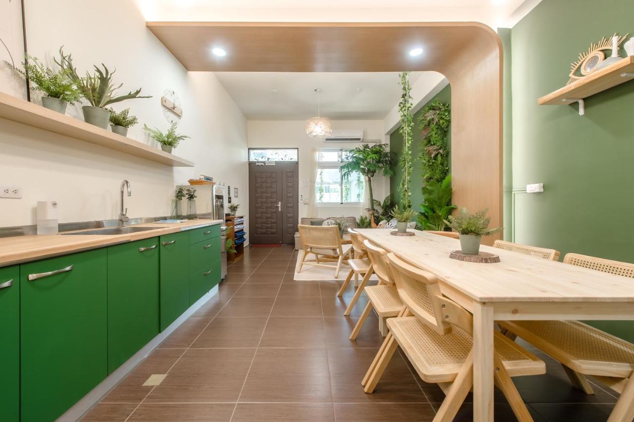 Taitung Bear Station Inn Екстериор снимка